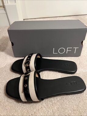 LOFT Black & Cream Buckle Slide Sandals